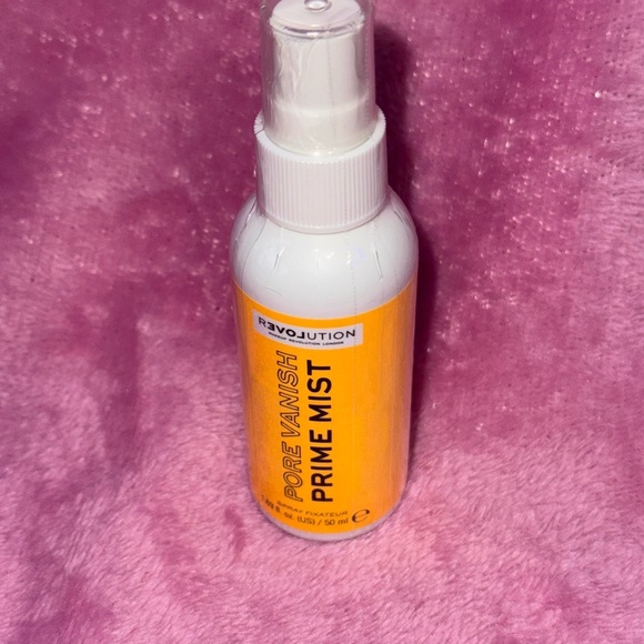 Relove by Revolution Pore Vanish Prime Mist Setting Spray - Brand New NWB NWT - Picture 3 of 3